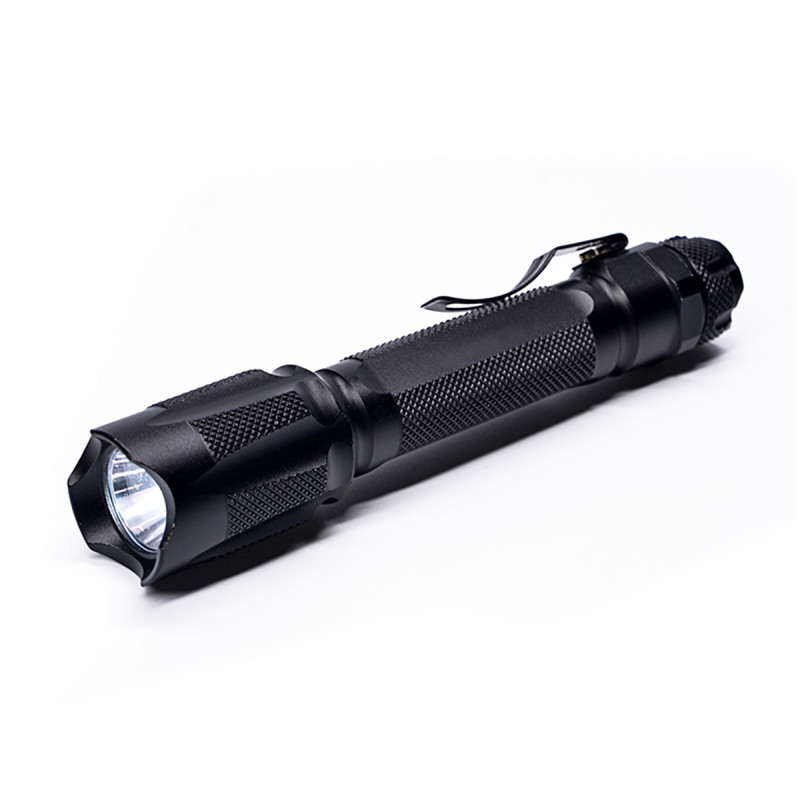 Linterna DOBERMAN 2AA 3W #LP-8367